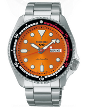 Load image into Gallery viewer, Seiko Men's 5 Sports SKX Series (SRPK07)