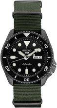 Load image into Gallery viewer, Seiko SRPD91 Seiko 5 Sports Men&#39;s Watch Green 42.5mm Stainless Steel
